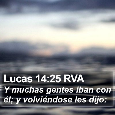 Lucas 14:25 RVA Bible Verse Image