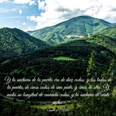 Picture 03 - Ezequiel 41:2 RVA - Y la anchura de la puerta era de diez codos; y - Bible Verse Picture