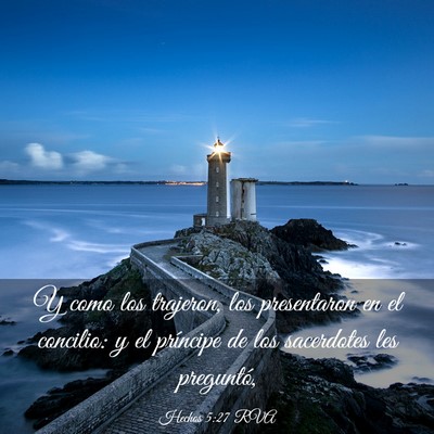 Picture 03 - Hechos 5:27 RVA - Y como los trajeron, los presentaron en el - Bible Verse Picture