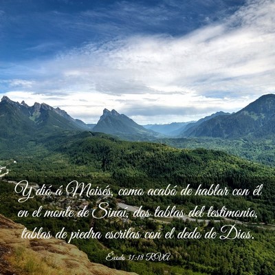 Picture 03 - Éxodo 31:18 RVA - Y dió á Moisés, como acabó de hablar con él - Bible Verse Picture