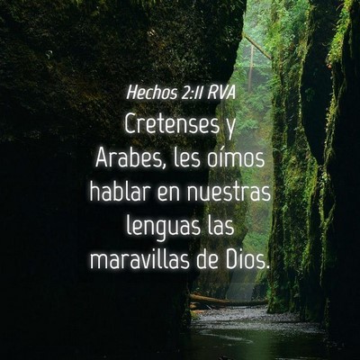 Picture 04 - Hechos 2:11 RVA - Cretenses y Arabes, les oímos hablar en nuestras - Bible Verse Picture